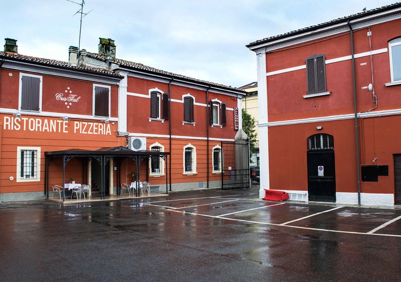 Cristal Rooms Piacenza Eksteriør bilde
